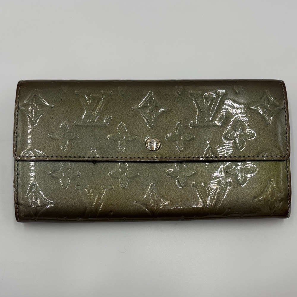Louis Vuitton Vernis Monogram Leather Wallet